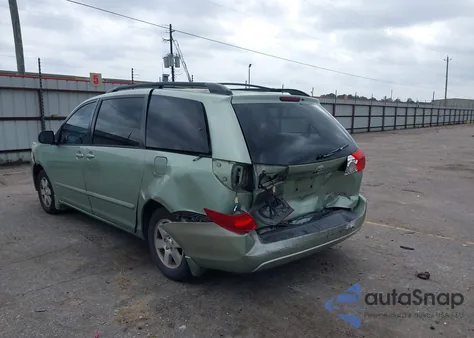 2008 Toyota Sienna Le z USA, uszkodzony, nr VIN 5TDZK23C58S214302